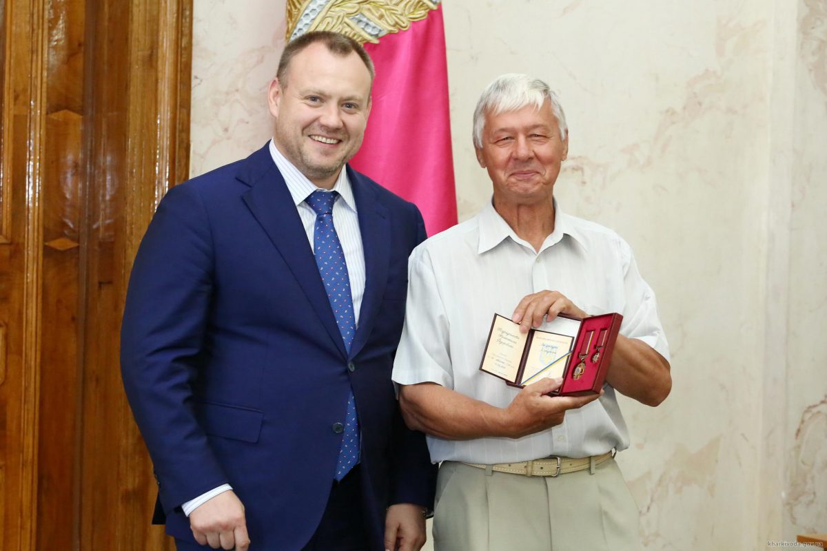 Заместитель председателя ХОГА <b>Михаил Черняк</b> и член правления Харьковского областного отделения Всеукраинской общественной организации «Всеукраинское объединение ветеранов Чернобыля» <b>Валентин Подрядчиков</b>